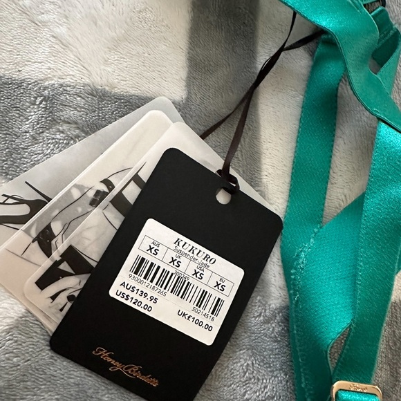 KUKURO JADE
SUSPENDER - Picture 11 of 11